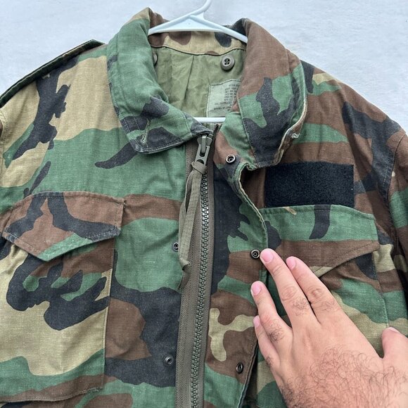 M65 Jacket Mens M Camo Woodland Full Zip Hooded US Army Cold Weather Field - Picture 8 of 10